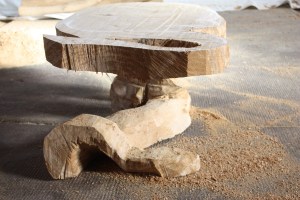 kettensaege-skulptur-kunst